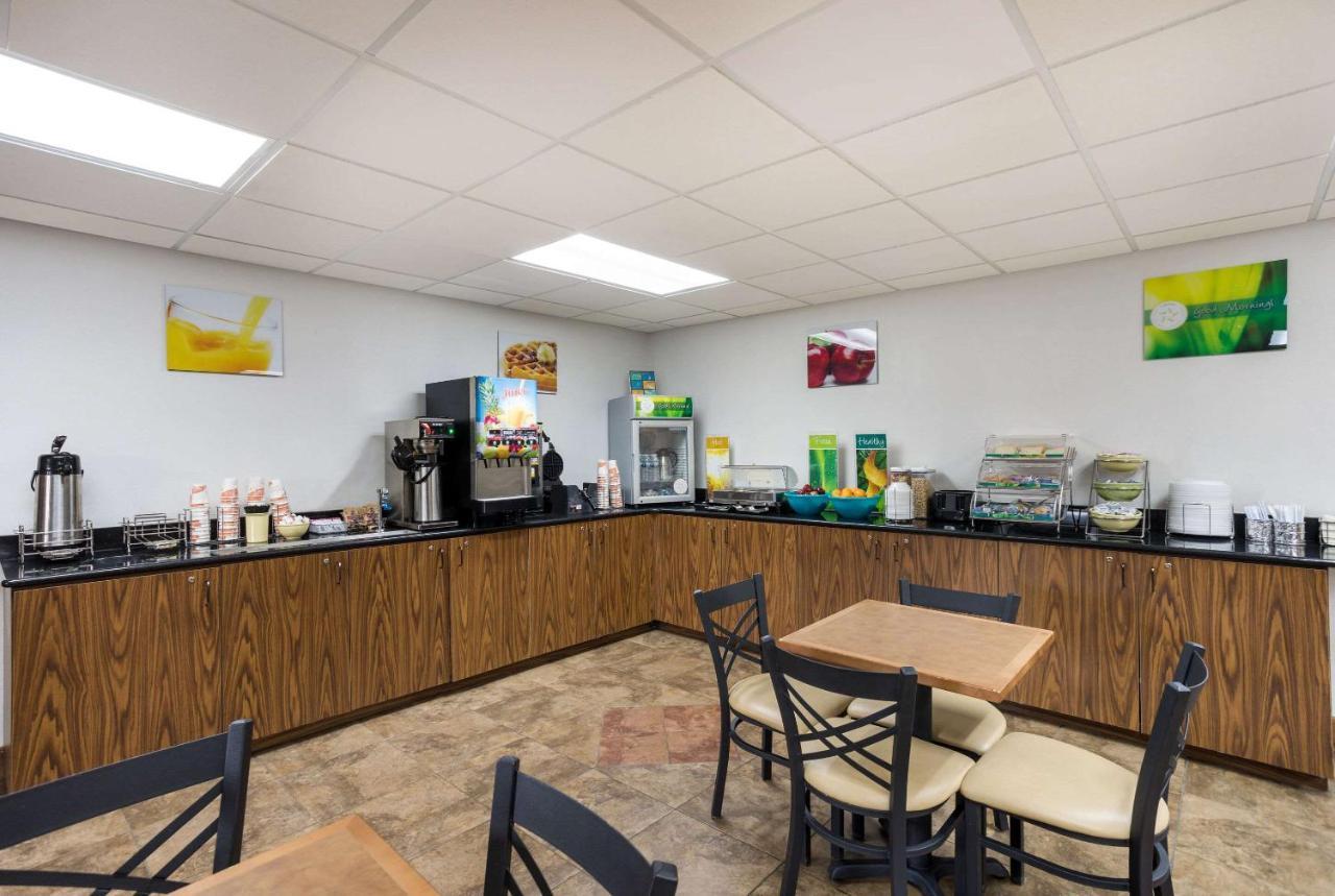 Quality Inn & Suites Monterey, Tn - Crossville, Tn Buitenkant foto