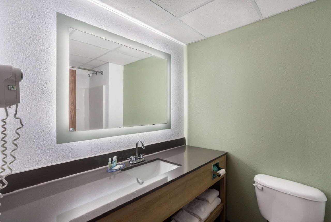 Quality Inn & Suites Monterey, Tn - Crossville, Tn Buitenkant foto