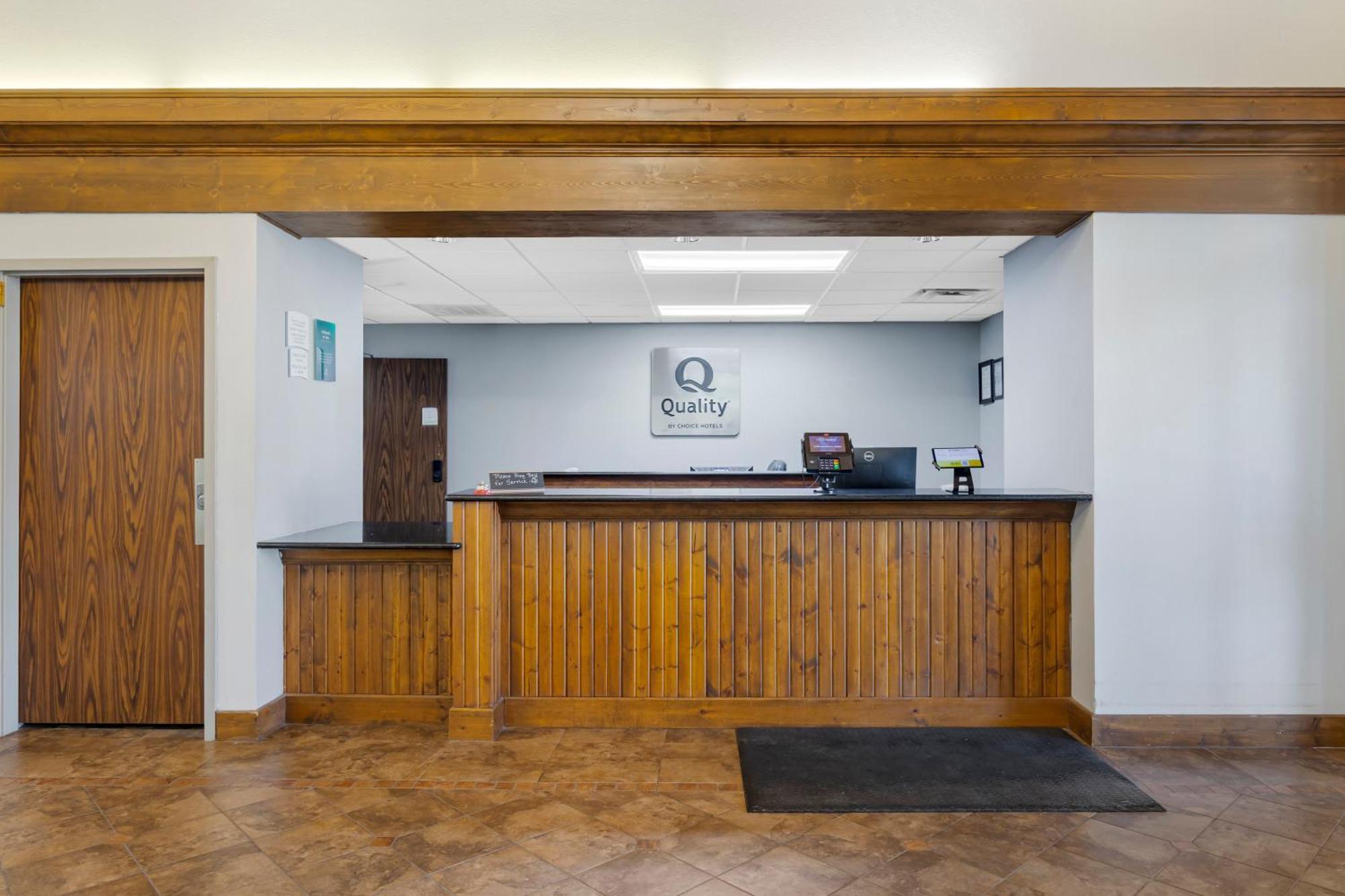 Quality Inn & Suites Monterey, Tn - Crossville, Tn Buitenkant foto